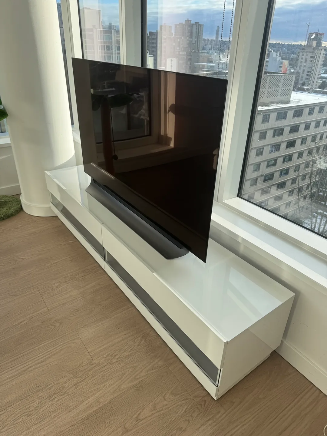 Modern White TV Stand image indicator(3)