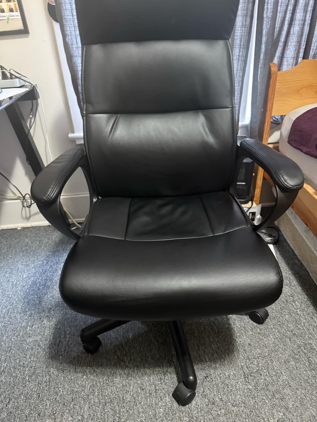 Black Leather Office Chair - photo 2