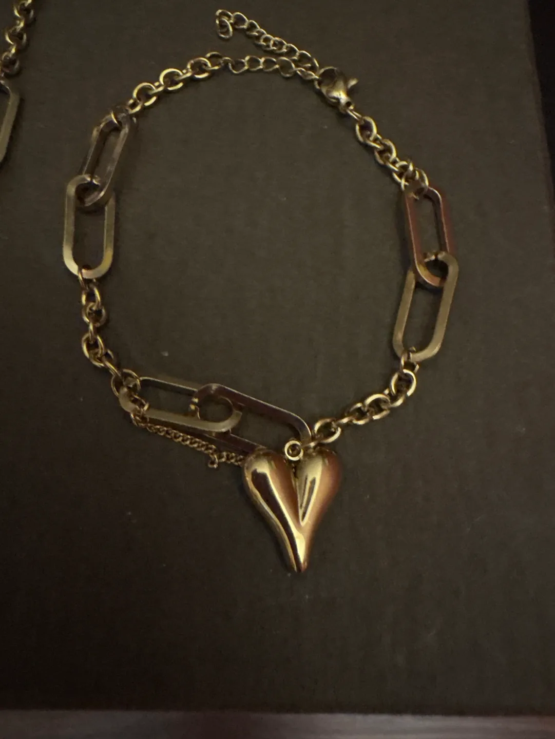 18 K SS Gold Heart Necklace and Bracelet Set image indicator(3)