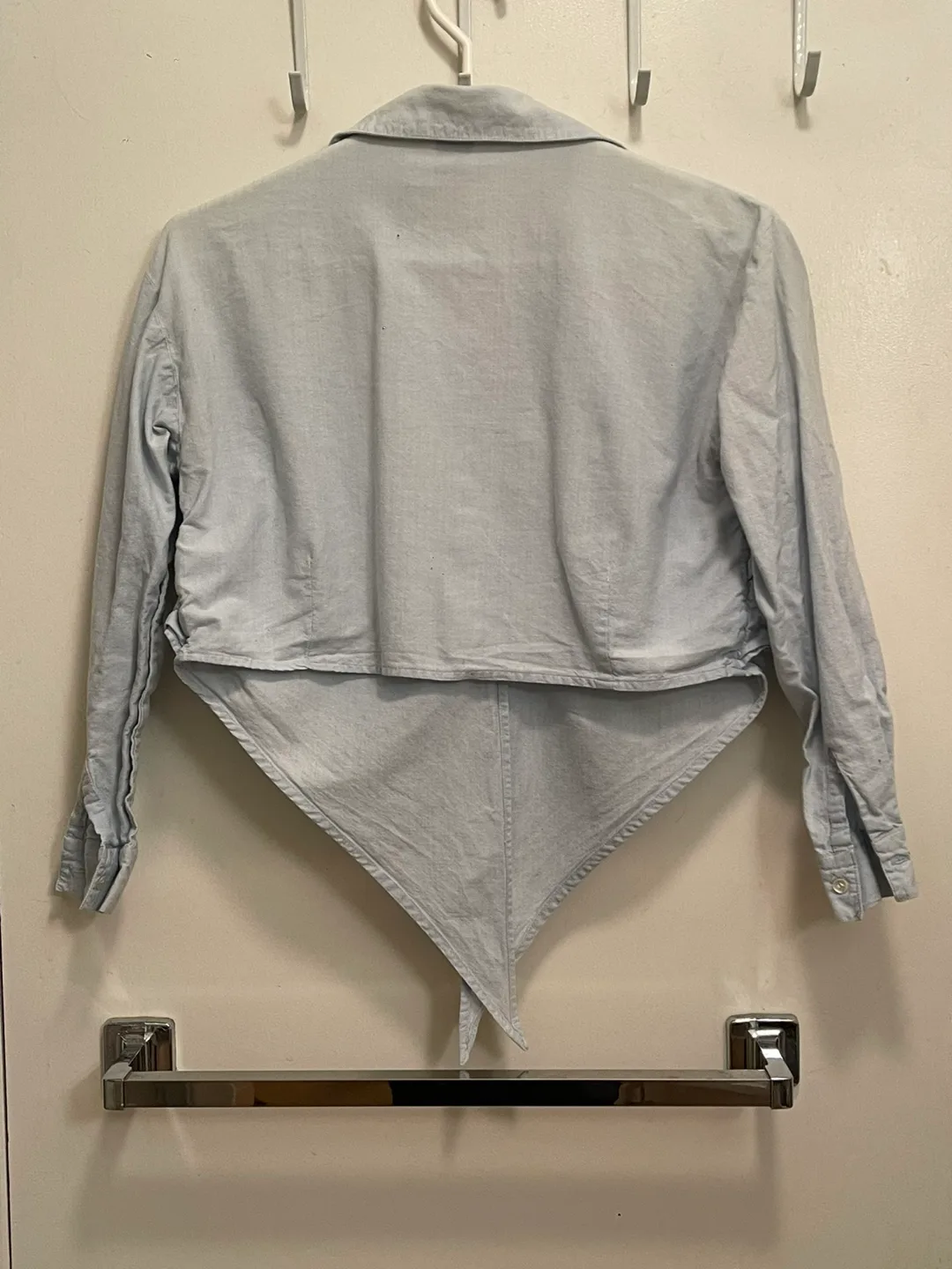 Vintage Light Blue Denim Crop Top Shirt with Ruffles 🏈 image indicator(4)