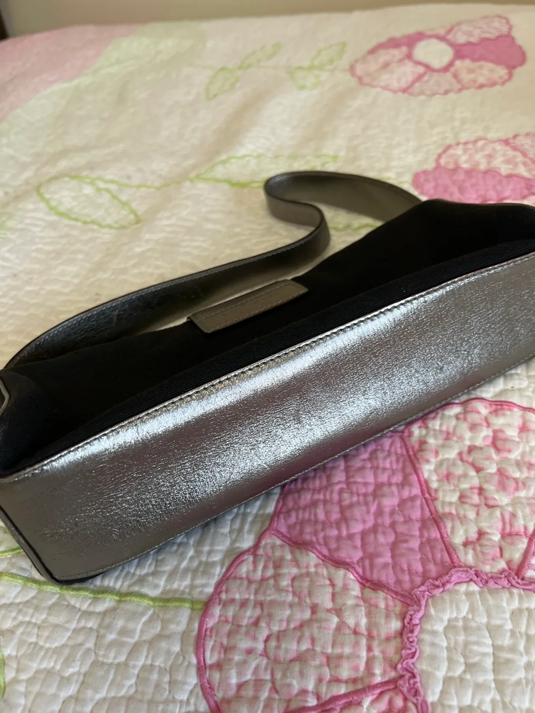 Kate Spade New York Black and Silver Shoulder Bag image indicator(3)