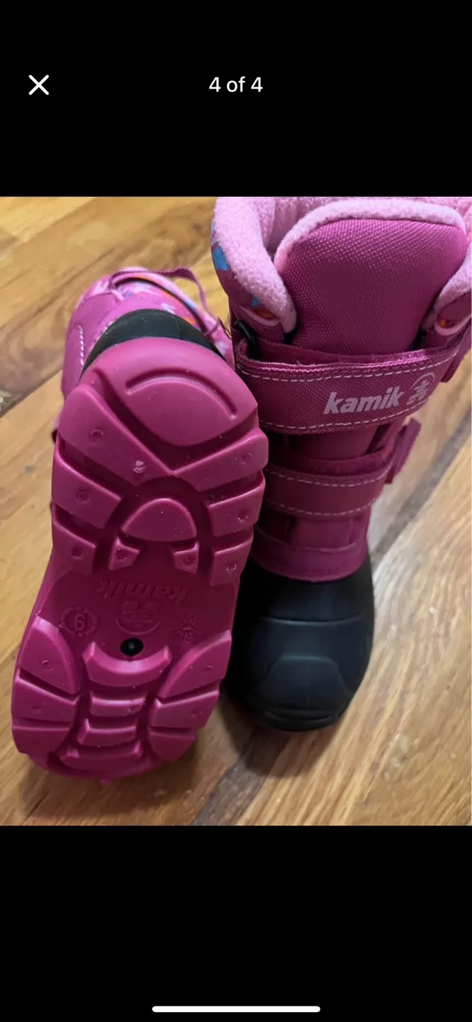 Kamik Snow Boots Size 6 image indicator(2)