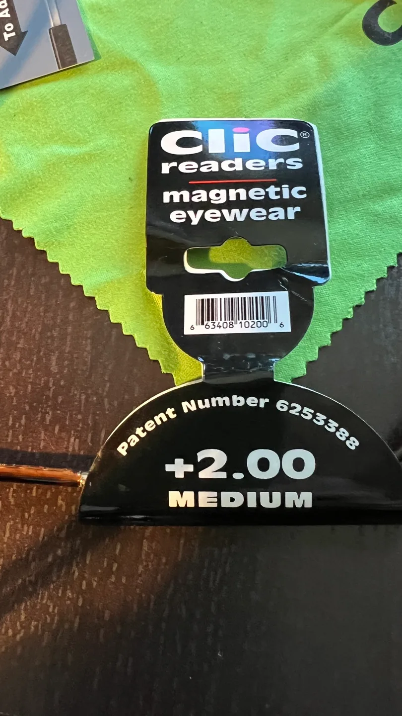 Clic Readers Magnetic Eyeglasses +2.25 Medium image indicator(7)