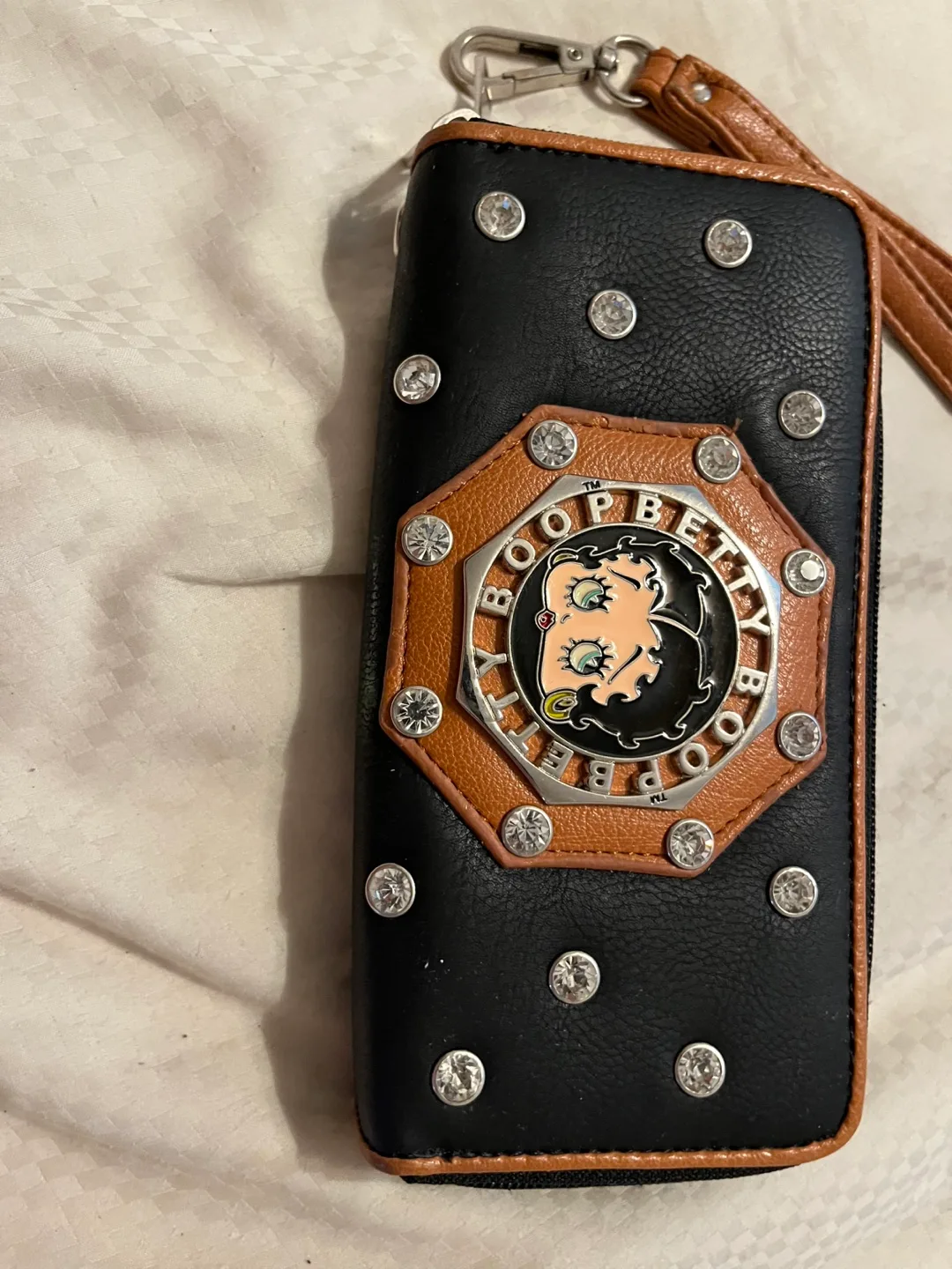 Bettie Boop Zip-Around Wallet thumbnail
