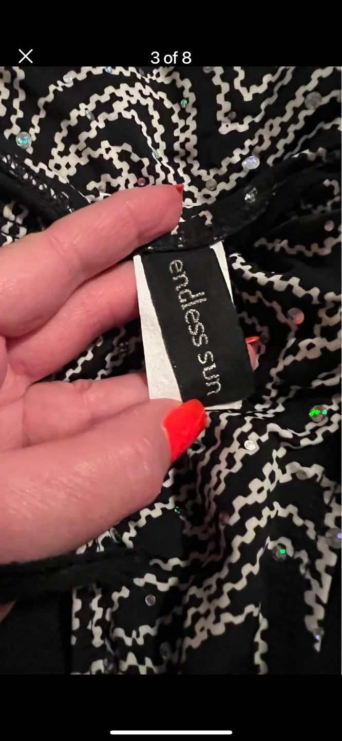 Two-Piece Swimsuits Size Small - Medium image indicator(3)