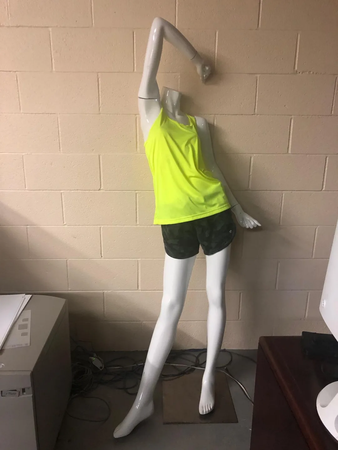 Mannequin thumbnail