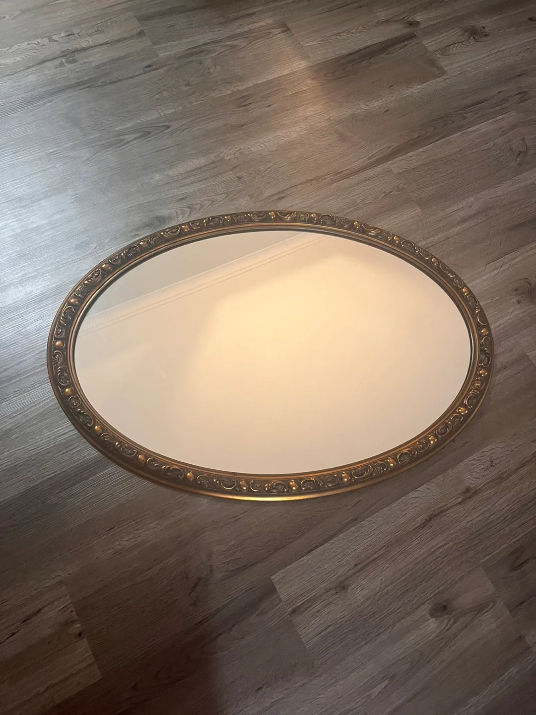 Oval Ornate Gold Mirror image indicator(2)