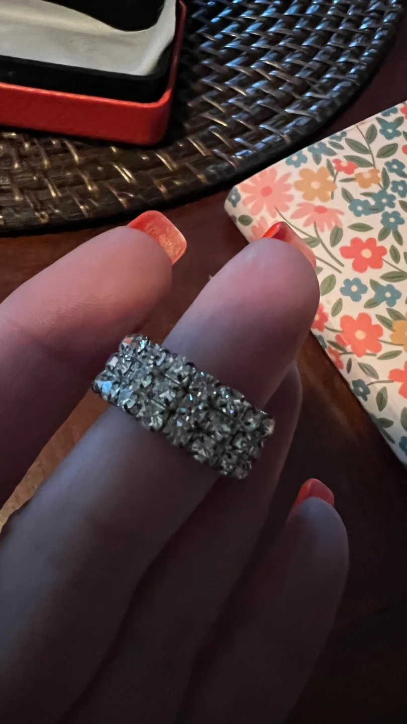 Stackable Toe Rings Set Rhinestone & Red Gemstone image indicator(6)