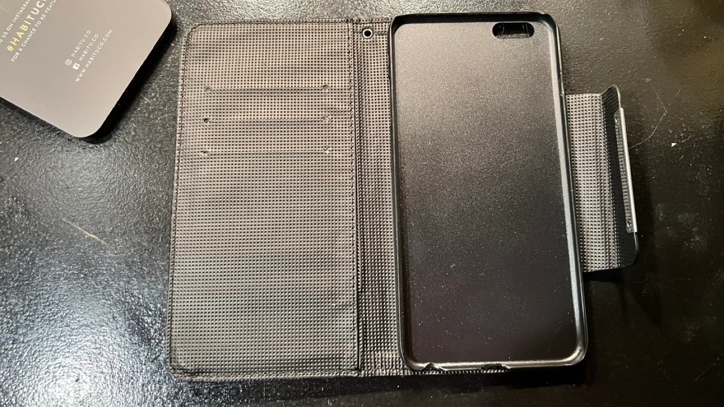 iPhone 6 Plus/6S Plus Folio Case - Black image indicator(5)