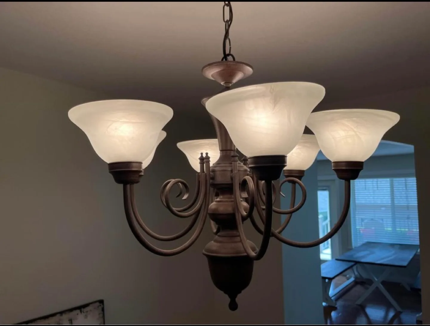 6-Light Chandelier image indicator(3)