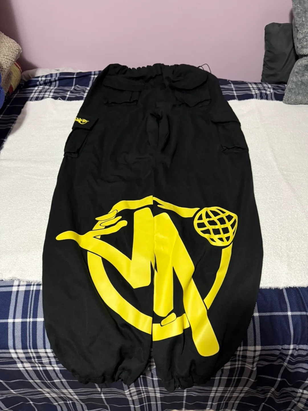 Minus Two Cargo Pants image indicator(3)