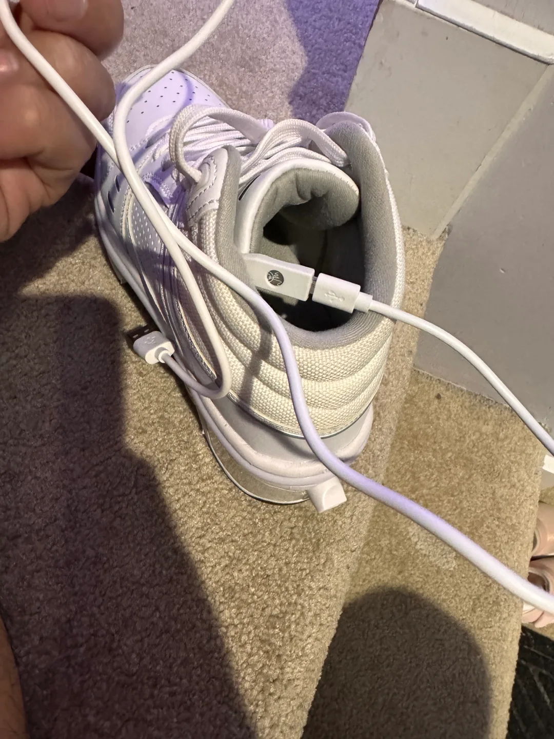 White Roller Sneakers - Size 5.5 image indicator(3)