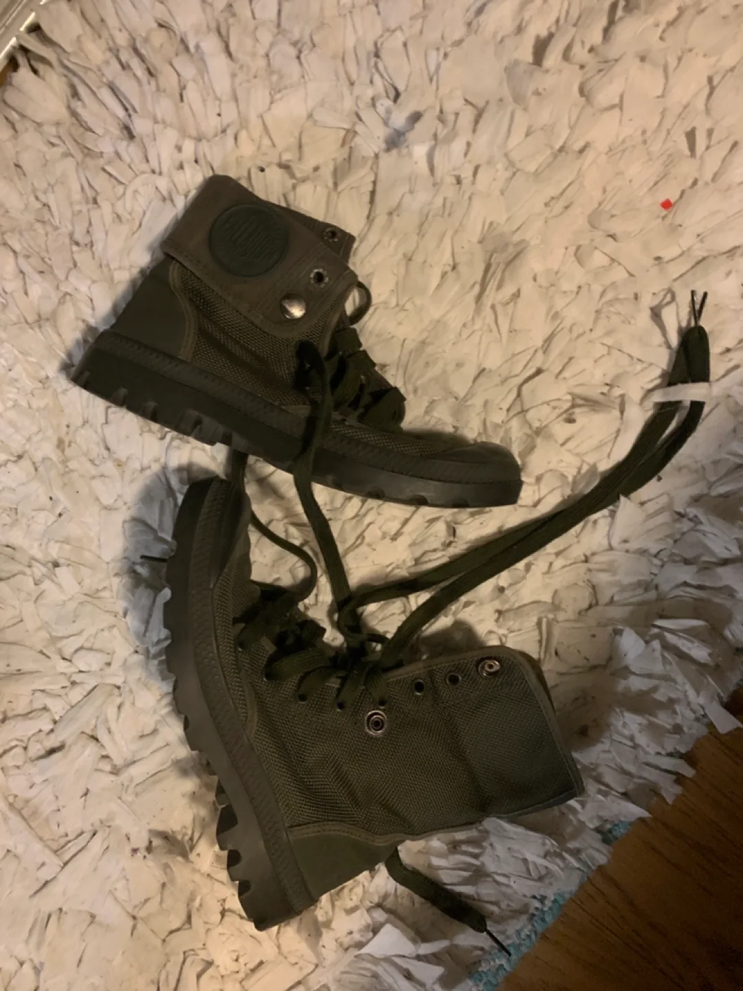 🏈 Palladium Canvas Boots image indicator(2)