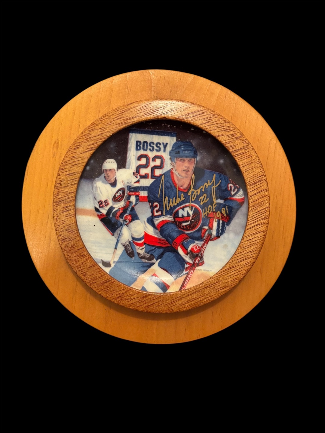 Mike Bossy Autographed Hockey Plate 🏈