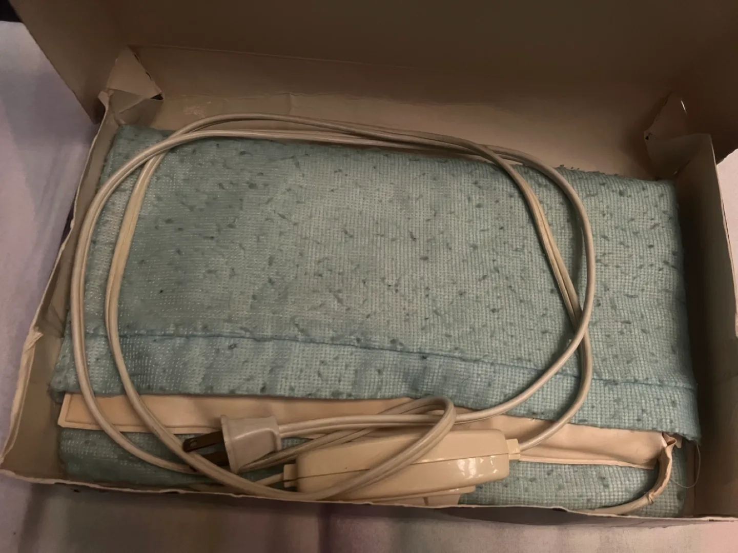 🏈Vintage Casco Belton Electric Heating Pad image indicator(2)