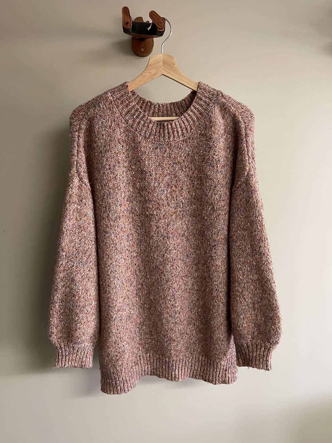 Women's Knitted Sweaters - photo 2