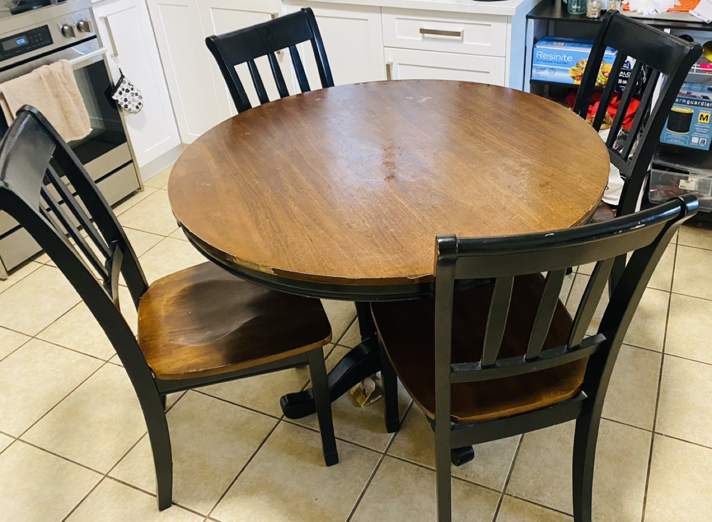 Round Dining Table with Four Chairs - photo 2
