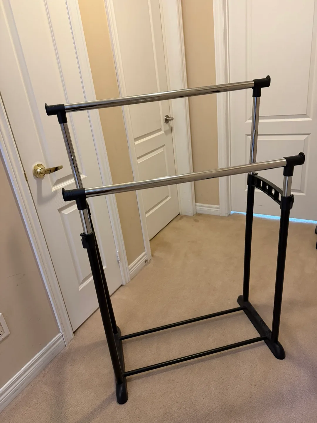 Double Garment Rack image indicator(3)