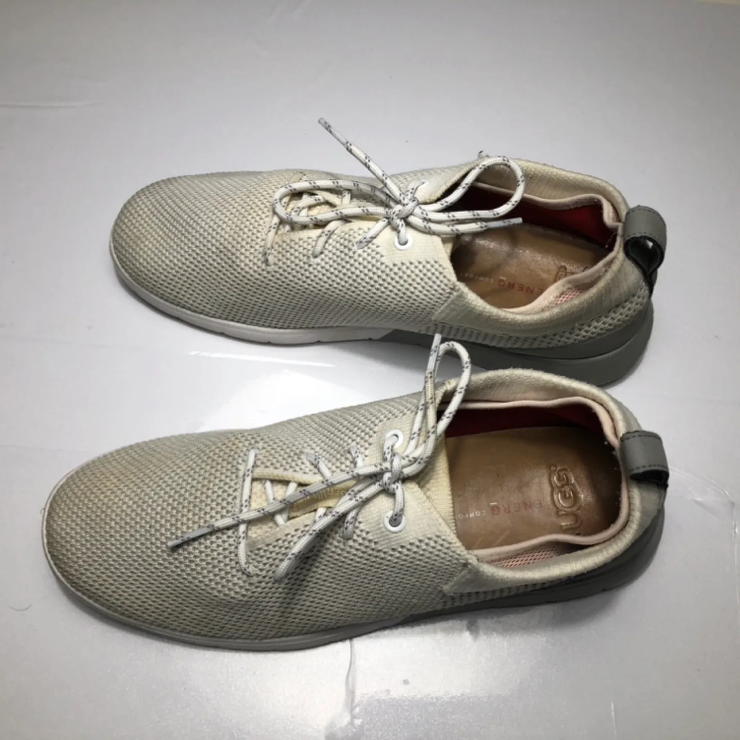 UGG Feli Hyperweave Mesh Sneaker Men’s Size 9 image indicator(3)