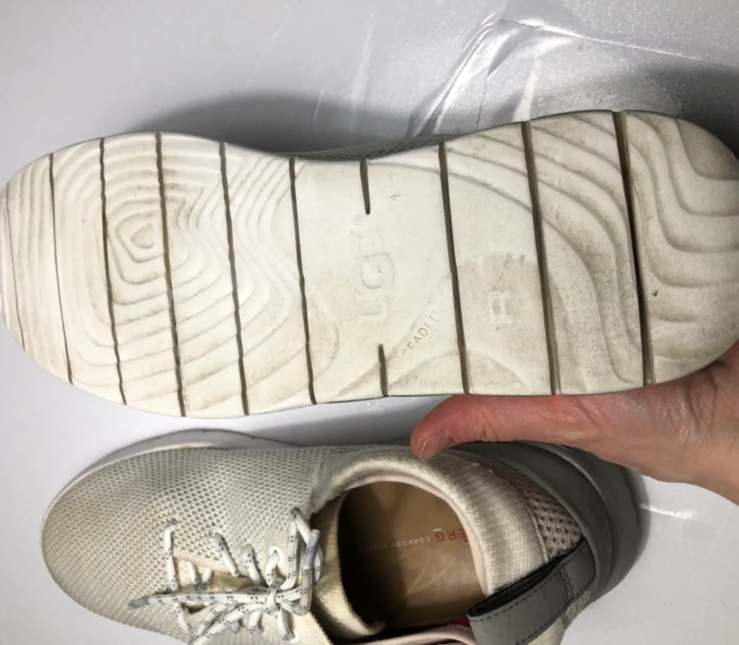 UGG Feli Hyperweave Mesh Sneaker Men’s Size 9 image indicator(6)