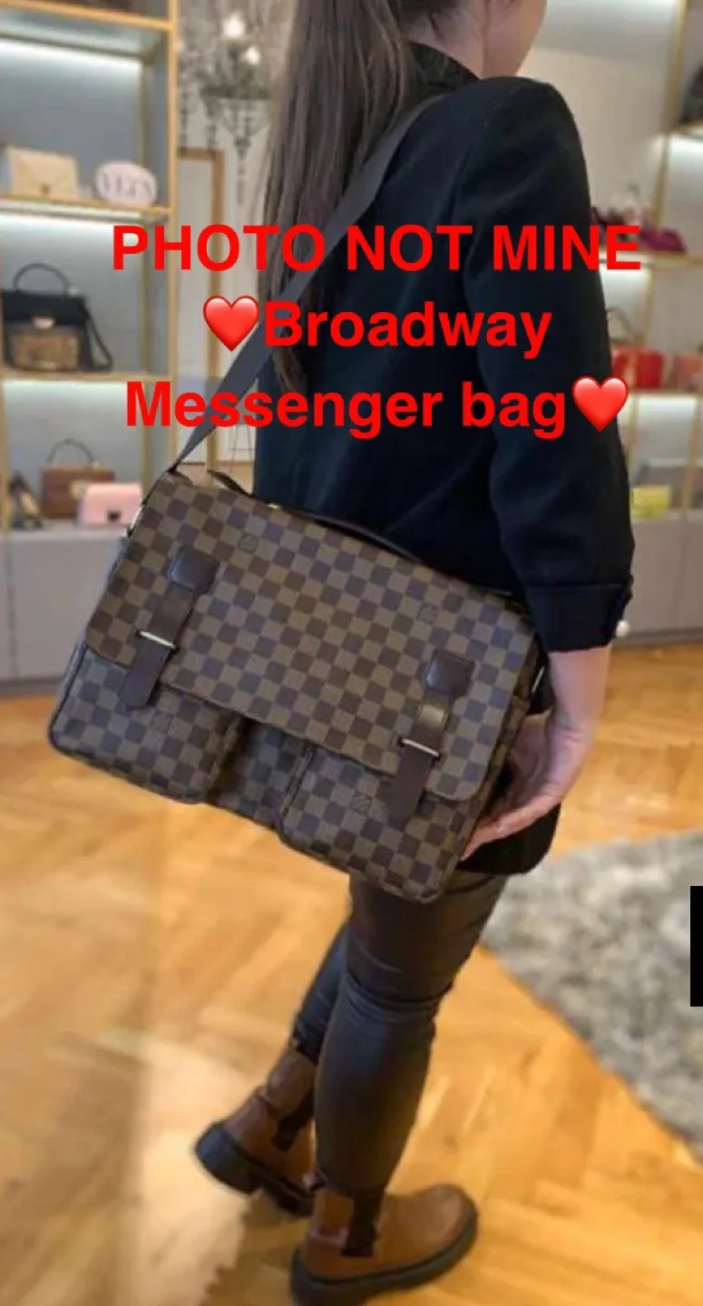Louis Vuitton broadway 2 way messenger bag image indicator(9)
