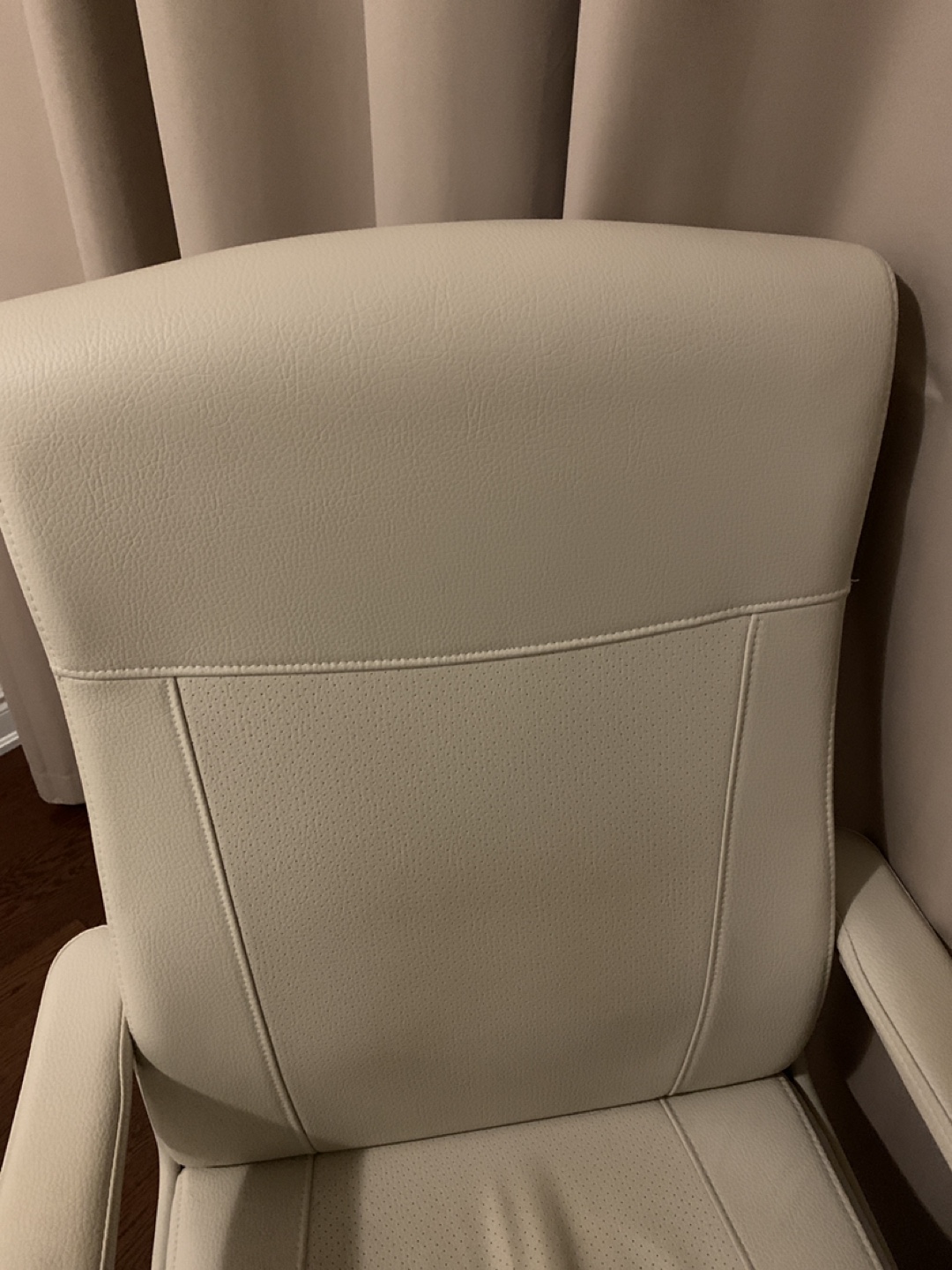White Pearl Business Office Chair