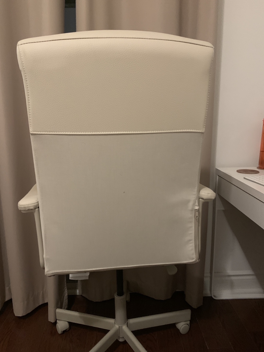 White Pearl Business Office Chair - photo 5