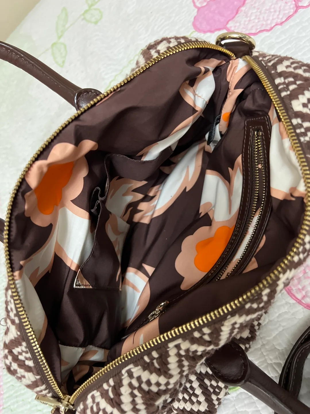 Marc by Marc Jacobs Handbag image indicator(2)