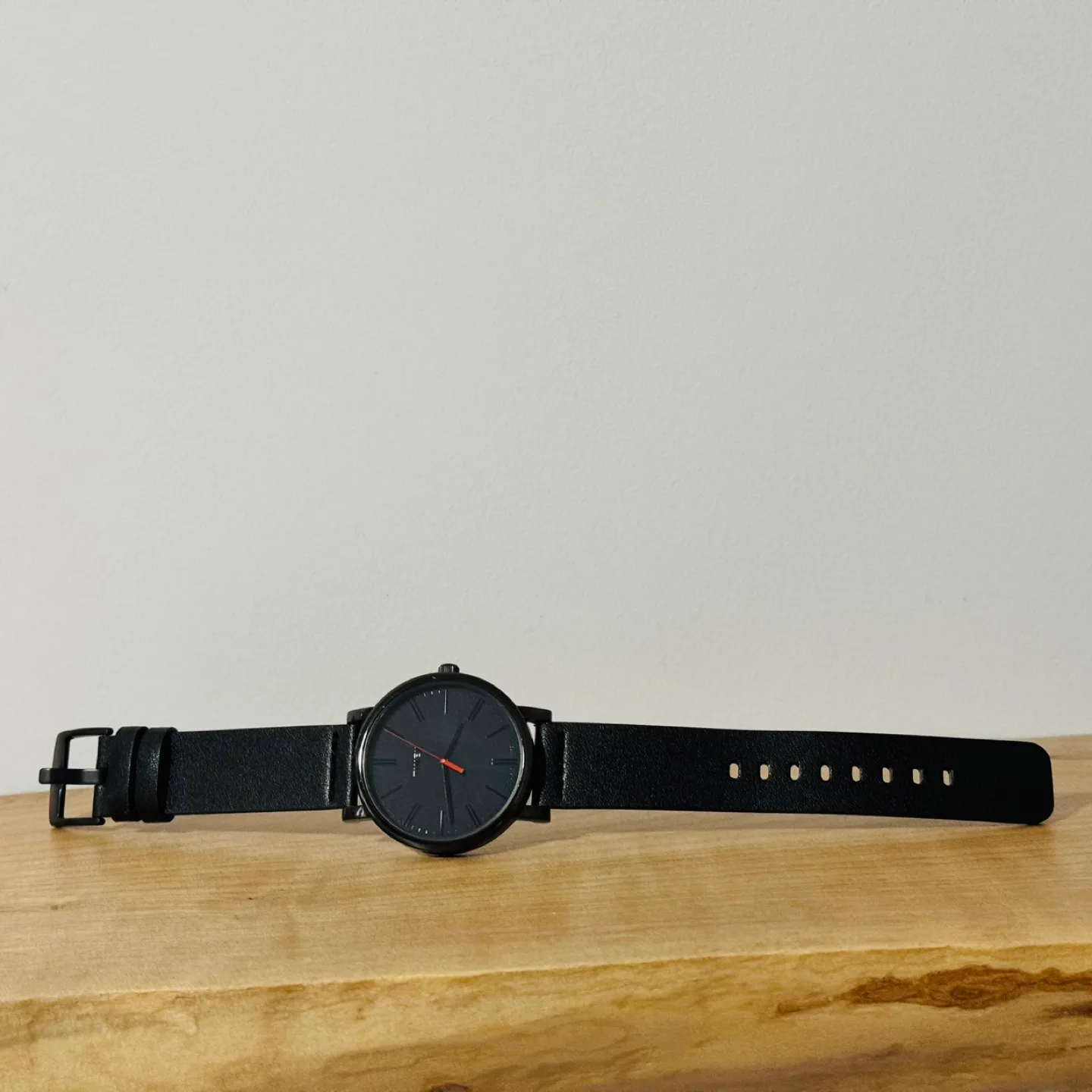 Timex Unisex Black Watch with Red Accent image indicator(7)