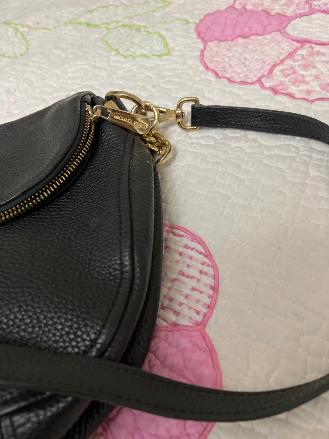 Michael Kors Black Leather Crossbody Bag image indicator(4)