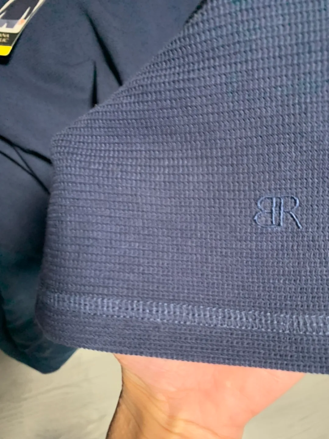 Banana Republic Long Sleeve / Crew Neck Sweaterl image indicator(3)