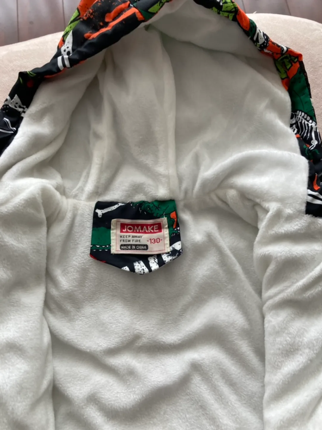 ✨Summer sale! Kids Dinosaur Puffer snow Jacket Size 130 image indicator(3)