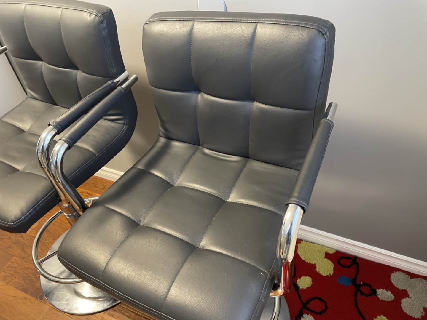 Pair of Black Leather Bar Stools with Chrome Legs - photo 4