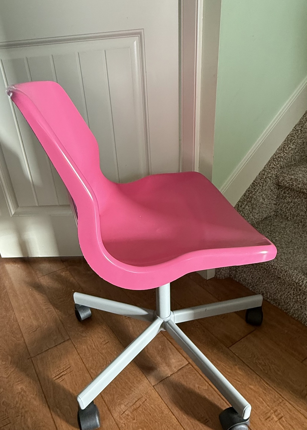 Pink Rolling Desk Chair - photo 3