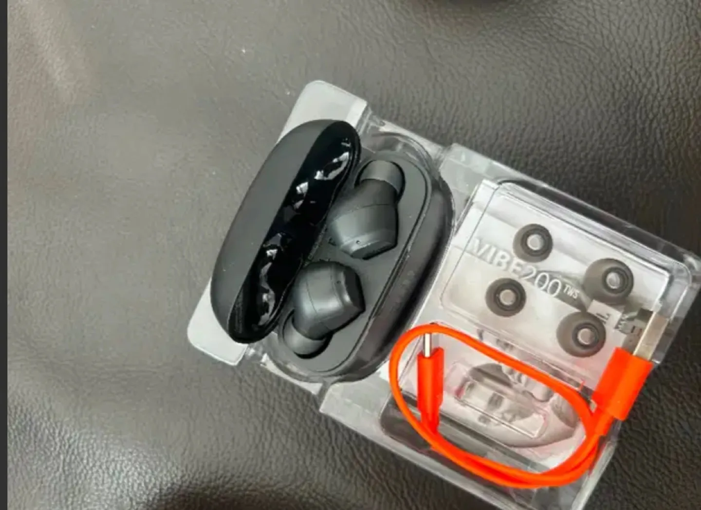 JBL Vibe 200TWS True Wireless Earbuds - New in Box image indicator(4)