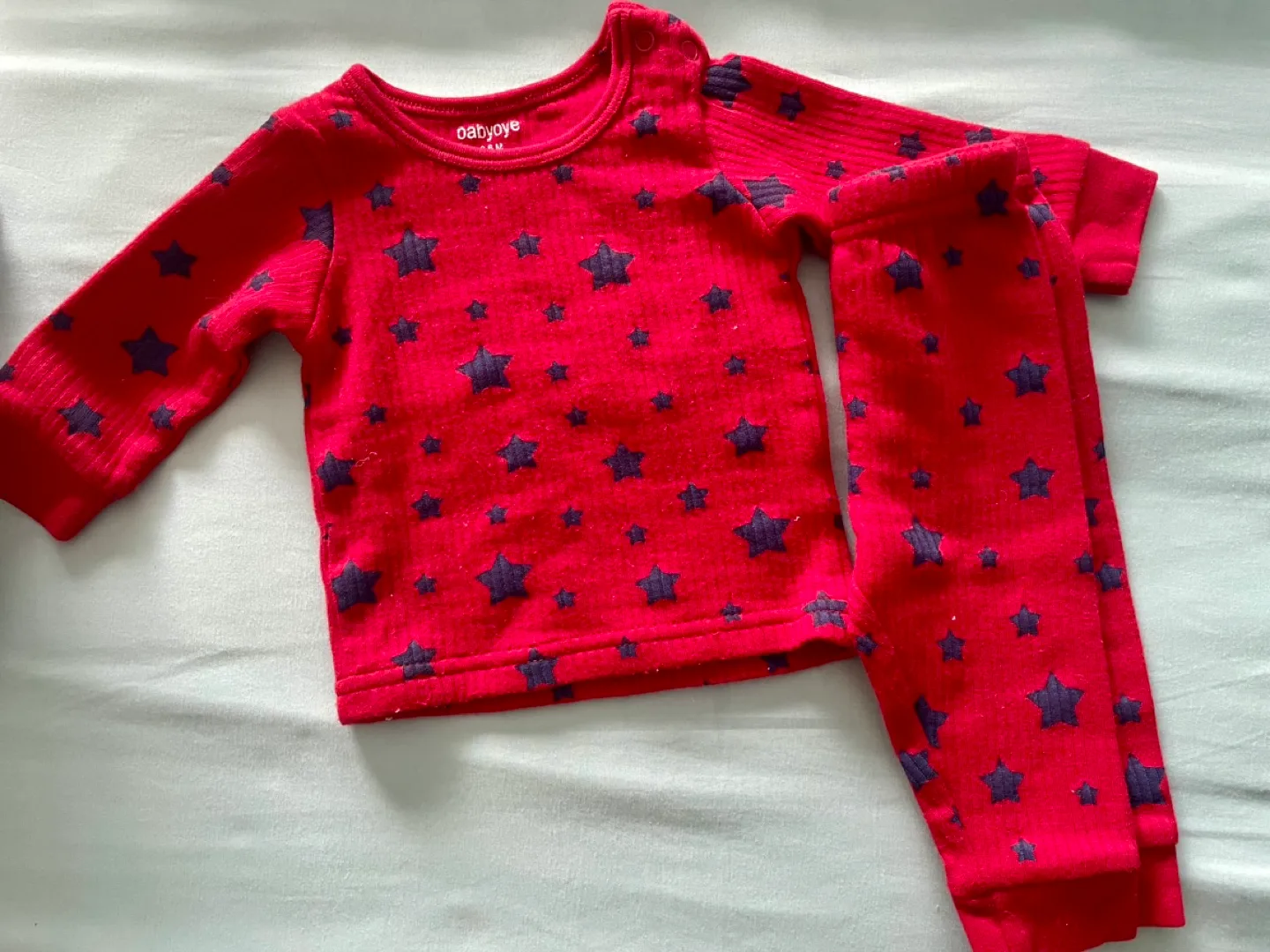 Baby Clothes Bundle - 6 Newborn Outfits thumbnail