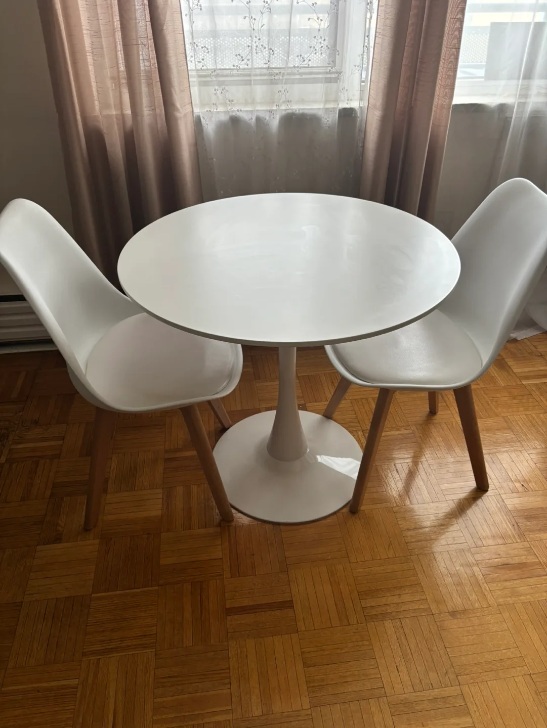 White Round Table and Two Chairs Set image indicator(2)