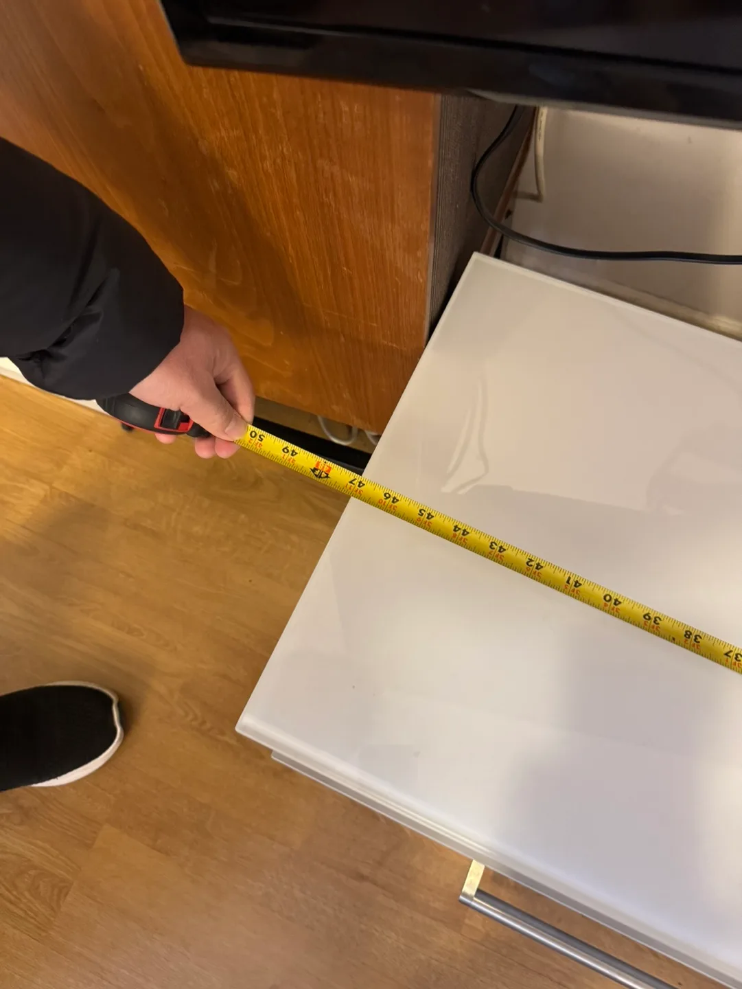 Modern TV Stand with Two Drawers image indicator(2)