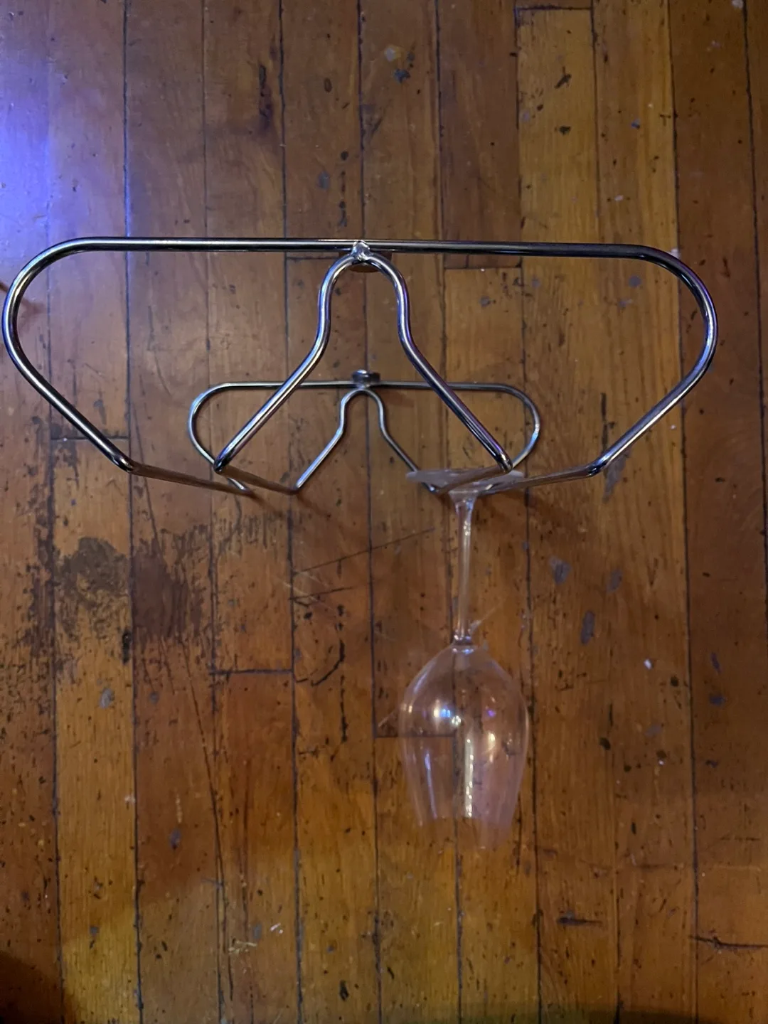 Pair of Metal Wine Glass Holders 🧡 image indicator(6)