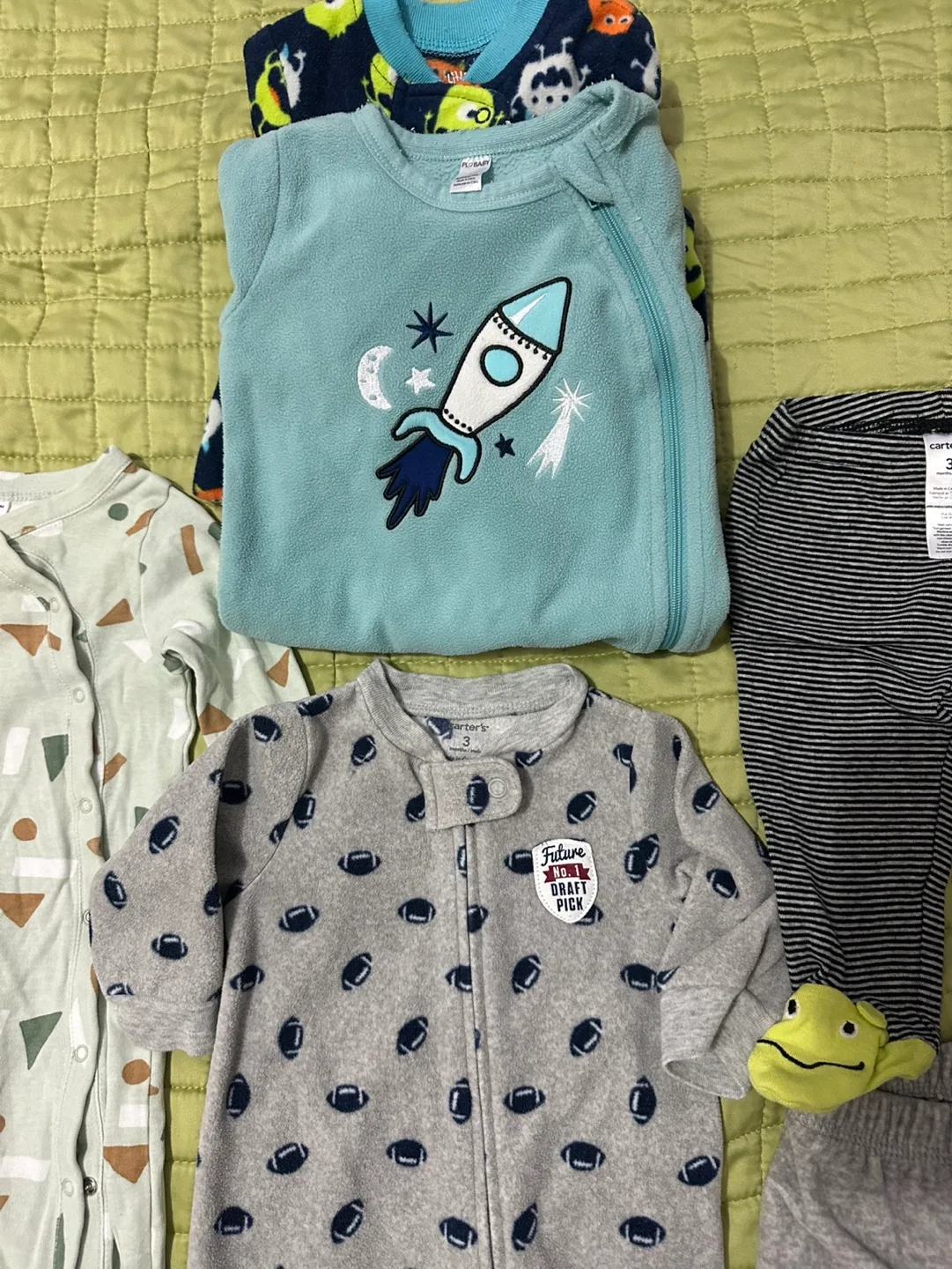 Baby Boy Clothes Bundle - Size 3 Months image indicator(3)