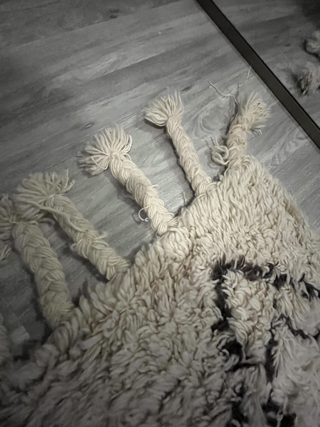 Handmade Moroccan Tufted Wool Rug - photo 3