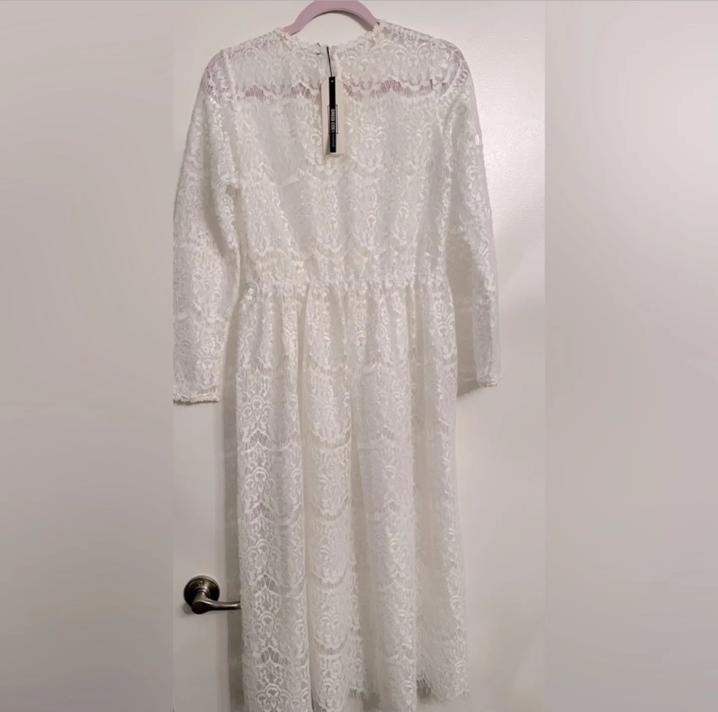 Gorgeous White Lace Midi Dress 🏈 image indicator(4)