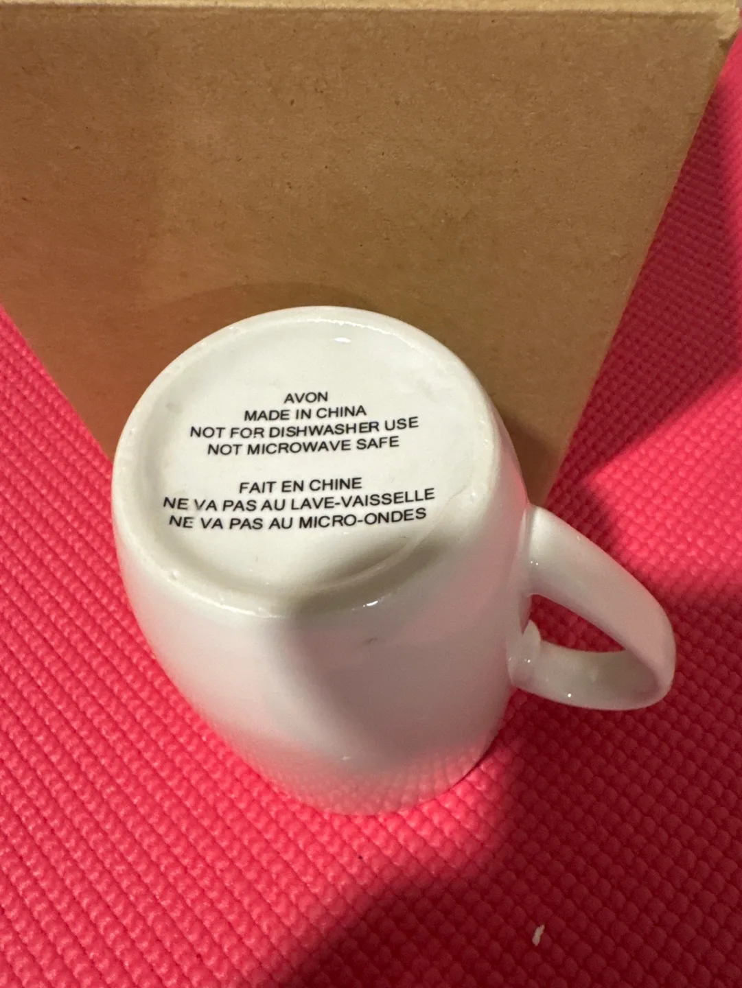 Avon Heat Activated Color Changing Cat Mug image indicator(3)