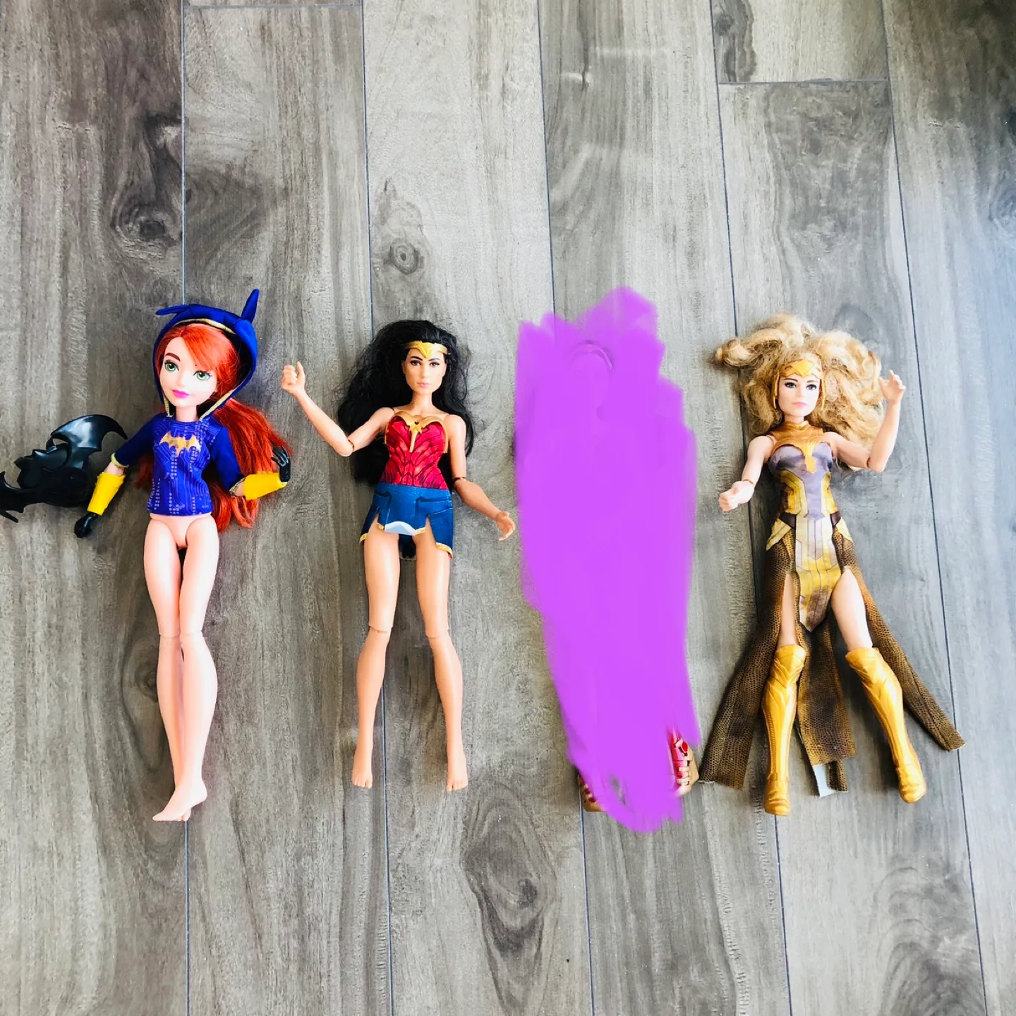 🏈 Wonder Woman poseable figure image indicator(4)