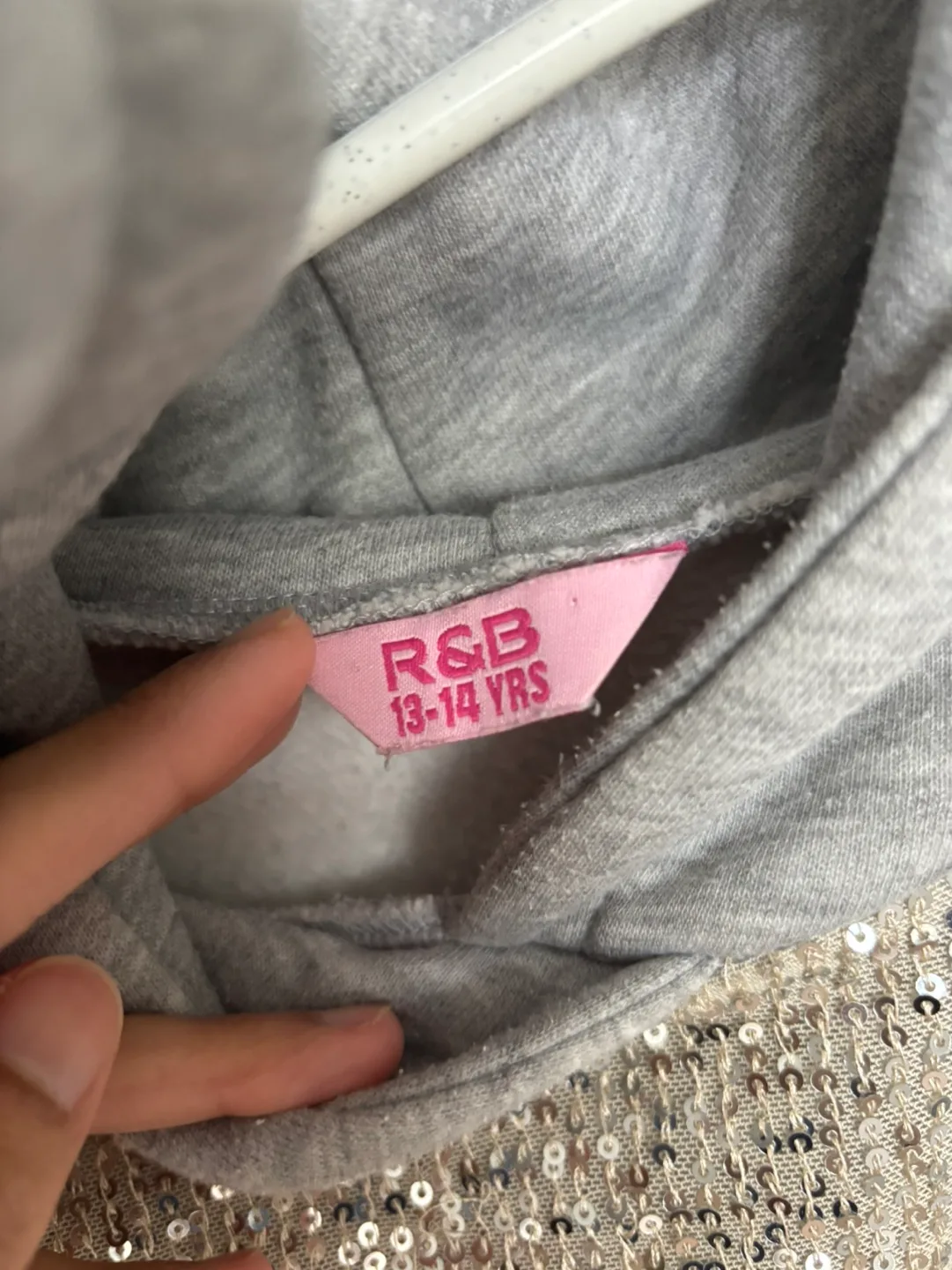 Girls'm Hoodie Size 13-14 image indicator(3)