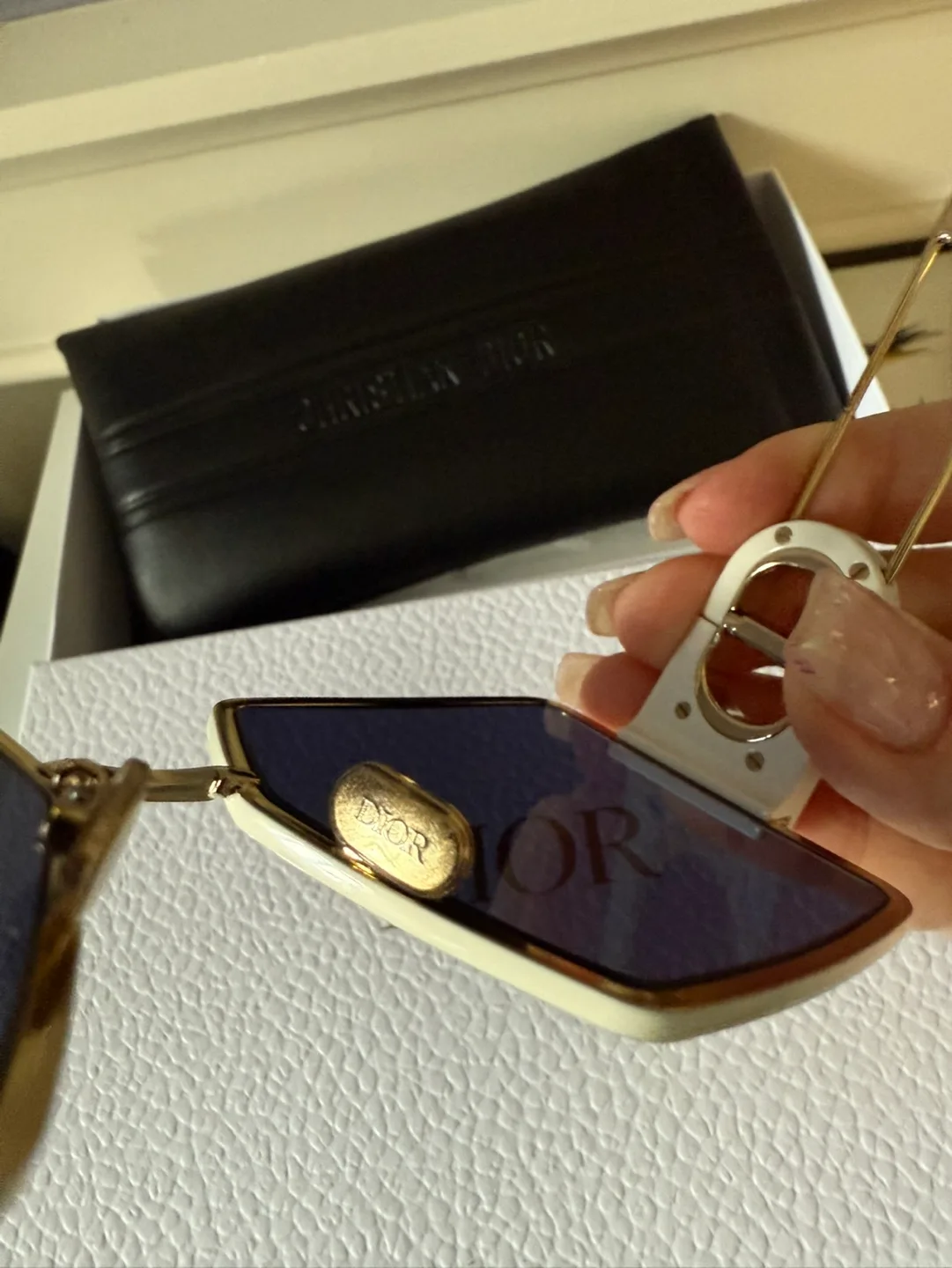 Brand new Dior Sunglasses image indicator(4)