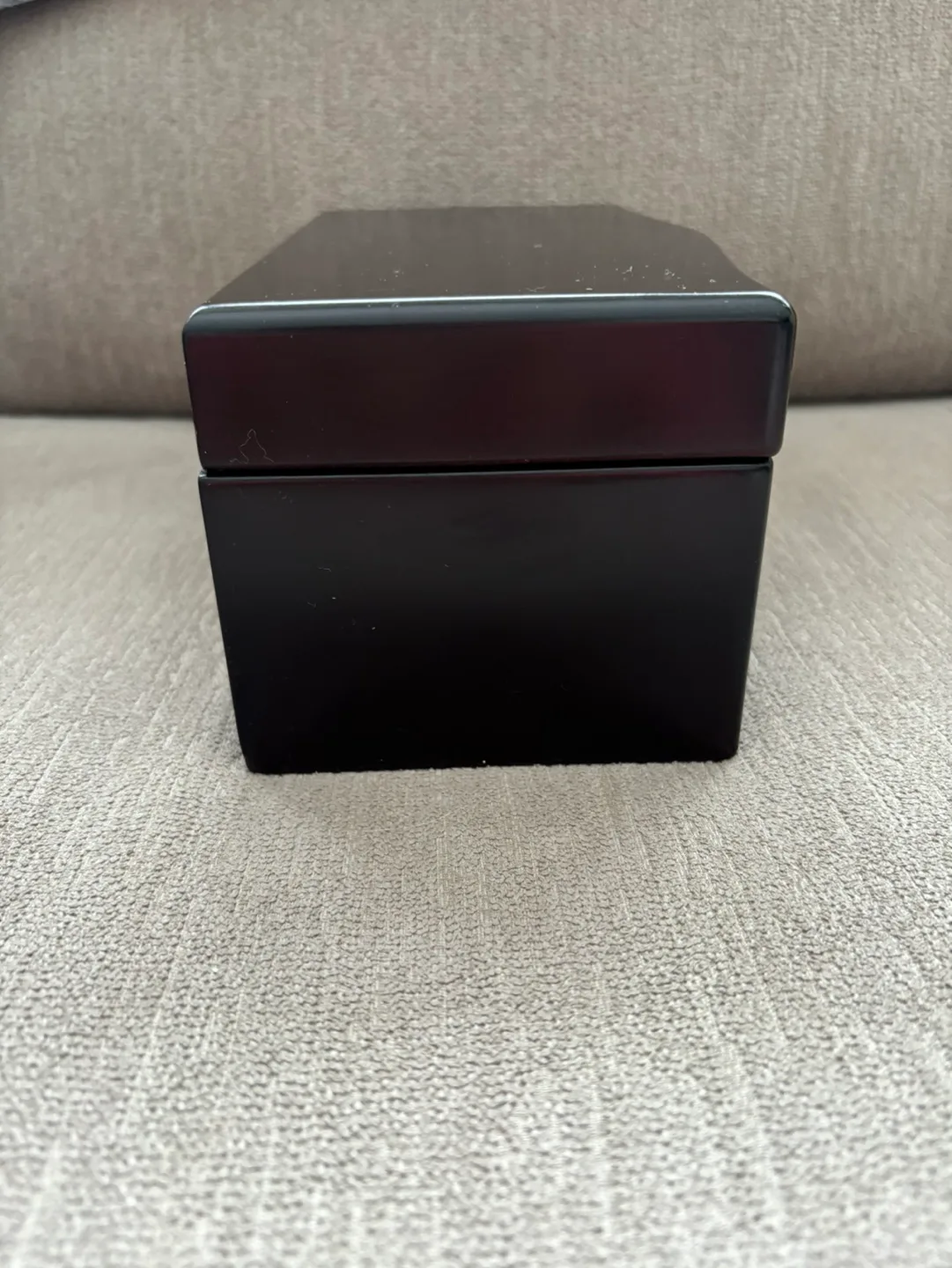 Mahogany Wooden Jewelry Box image indicator(6)