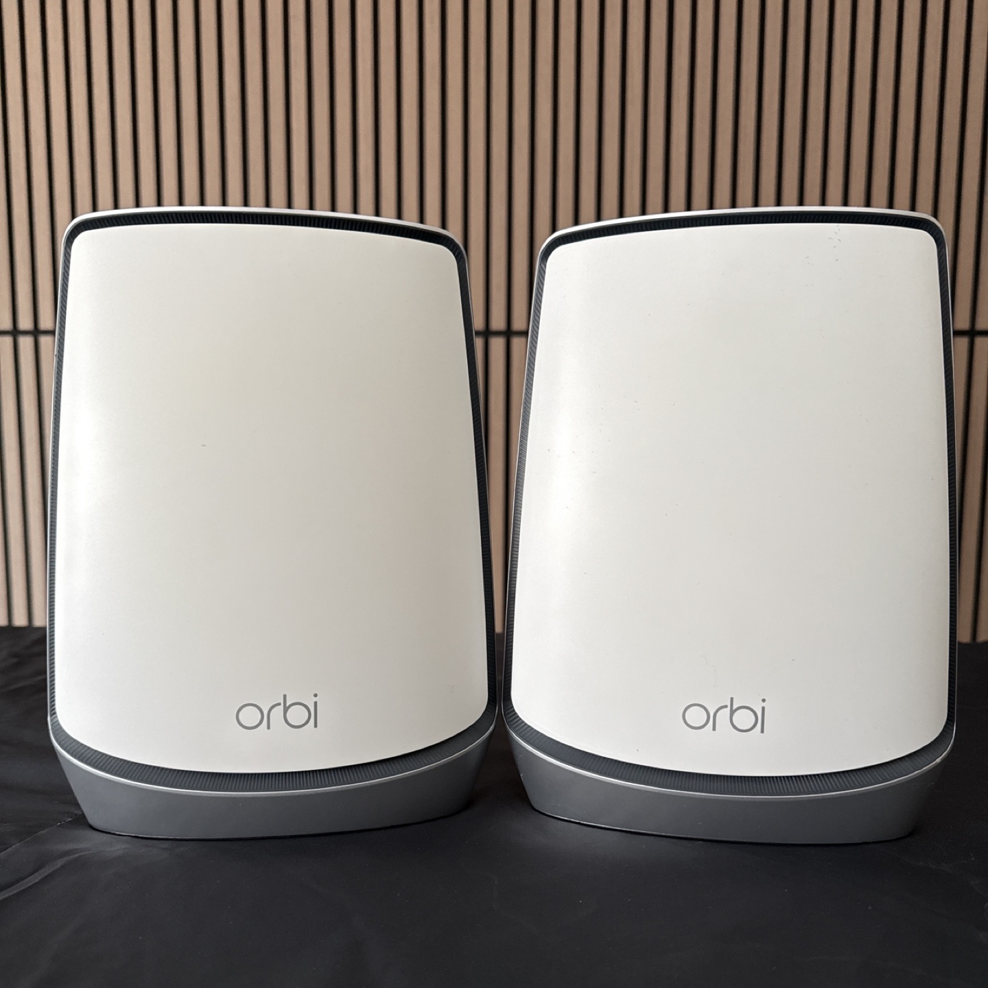 Orbi WiFi 6 System RBR850 AX6000 - Router and Satellite