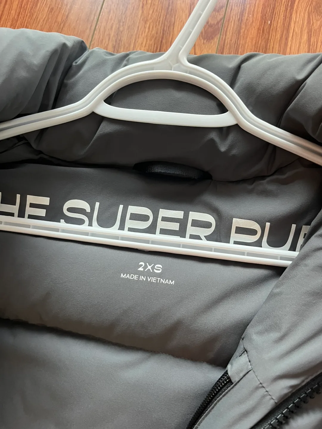 Aritzia the super puff long image indicator(3)