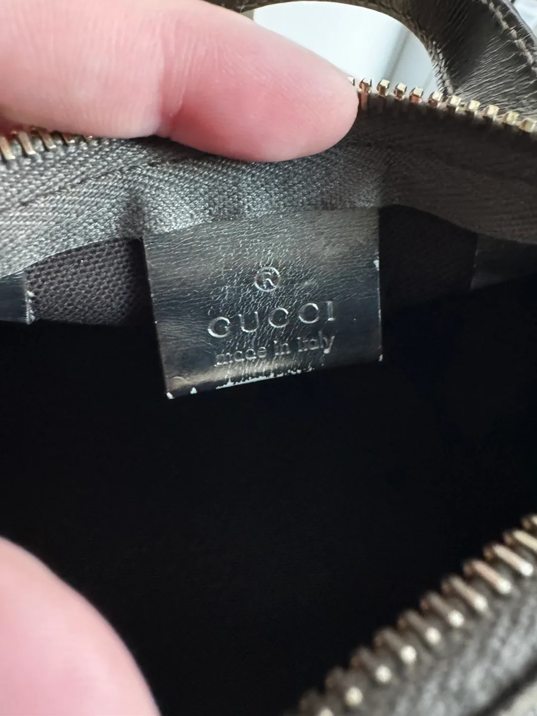 Authentic Gucci GG Supreme Joy Boston Mini image indicator(6)